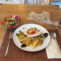 Salat und pulled jackfruit mit maistacos  at triVida in Klagenfurt