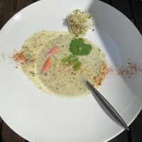 Knoblauchcremesuppe at triVida in Klagenfurt