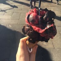 Chocolate/raspberry & chocolate  at Gelatoteca SuSo in Venice