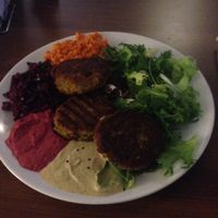 falafel z salatkami i hummusem at Turkawka in Warsaw