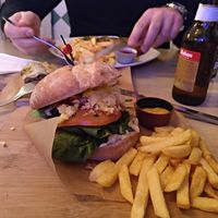 Vegan burger at Ay Mi Madre in Madrid