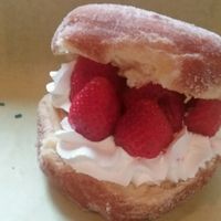 strawberry at Donut Bar in San Diego