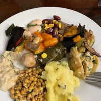 Vorspeiseteller - klein  at Erbils in Munich