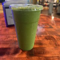 The green smoothiee  at Ride on Smoothie and Juice Bar in Columbus