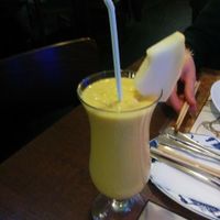 Vegan mango lassi at Chay Viet in Dresden