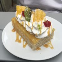 Pâtisserie fruits expotiques  at Les Demoiselles de Montpellier in Montpellier