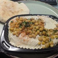 Humus entré at Hummus in Barcelona