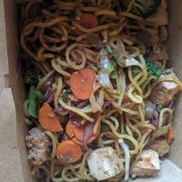 Vegan Yakisoba noodles with veggie mix & tofu at Quick Wok in Chelan