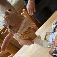 Schoko und Pralineneis at Veis in Rostock