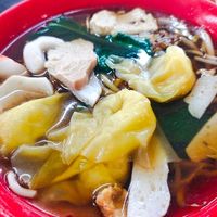 Prawn noodle soup with wan ton at 3 Treasures 三寶齋 - AMK in Northeast Singapore
