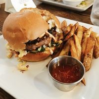 Mac and cheese and beyond meat burger  at VegeNation in Las Vegas