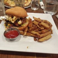 Mac and cheese burger at VegeNation in Las Vegas