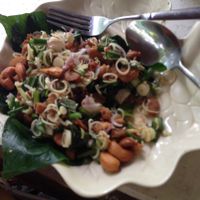 lemon grass salad with fried 'chicken' at Babaloo Restaurant and Uma's Kitchen in Koh Tao