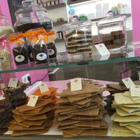 chocolate, partially vegan at Gelateria Dario - Schokoladen Manufaktur in Ravensburg