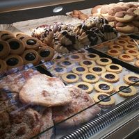 Windows  at Fratelli Piermattei in Rome