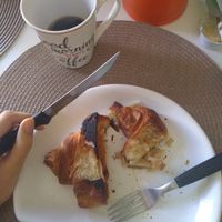 croissant com manteiga vegetal at Cannelle Doces Especiais in Brasilia