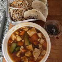 Menu take away #Veganuary at Vegesana & One Ramen in Barcelona