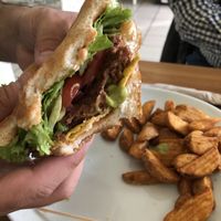 vegetarian burger with potatoes  at Fleischfrei in Dusseldorf