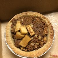Dutch Apple Pie at Walt Disney World - Erin McKenna's Bakery in Lake Buena Vista