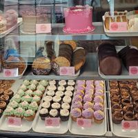  at Walt Disney World - Erin McKenna's Bakery in Lake Buena Vista