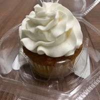 Pineapple Cupcake… Just tasted like vanilla! Still good!  at Walt Disney World - Erin McKenna's Bakery in Lake Buena Vista