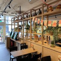   at Eazie - Stationsweg in Leiden