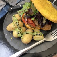 Pita de seitán at La Camelia Vegan Bar in Bilbao