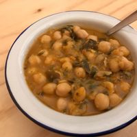 Potaje de garbanzos at La Camelia Vegan Bar in Bilbao