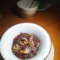 El postre vegano at Brown Sugar in Cadaques