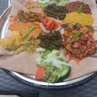 Vegane Vorspeiseplatte für 2 Personen at Kilimanjaro in Heidelberg