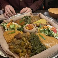 Vegetarische Platte ist traditionell vegan  at Kilimanjaro in Heidelberg