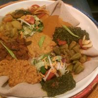 Vegane Probierplatte für 2 Personen at Kilimanjaro in Heidelberg