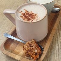 Chai latte and Cappuccino at FOAM in The Hague