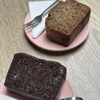 Double chocolate loaf cake and banana bread   at FOAM in The Hague