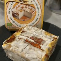 Joyful and triumphant   at EkoPlaza - Kerkplein in The Hague