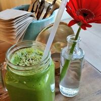 Smoothy called ";Hulk"; at The Bowl - Warschauer Str in Berlin
