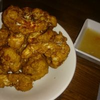 Gebackener Blumenkohl (starter cauliflower) at The Bowl - Warschauer Str in Berlin