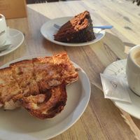 Toast and chocolate cake at Bar do Girassol in Amarante