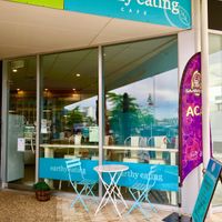 Entrance at Earthy Eating Cafe in Lyndhurst