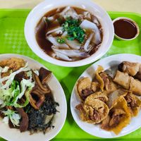 All these cost $5 only at Tian Yi 天一素食 in Northeast Singapore