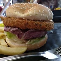 Greendot burger at Greendot 绿一点 - Westgate in West Singapore