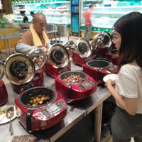 personal rice cookers at Yuan Tong Vegetarian - Plum Garden in Shenzhen