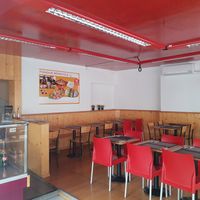 Interior at Plik Thai in Monthey