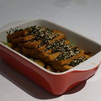 Seaweed tofu with roast potatoes (SO GOOD) at Huā Kāi SùShí 花开素食 - Dongcheng in Beijing