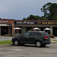 Outside at Pizza Artista in Lafayette