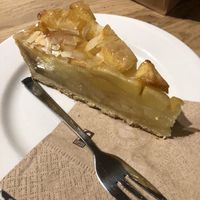 Apple cake at Coffee Fellows in Hamburg