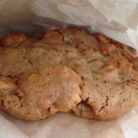 amazing vegan Apple Pie cookie at La Grande Orange in Phoenix