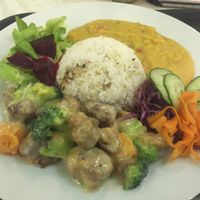 Lunch at Mennyorszag Szive in Budapest