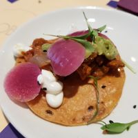 Taco con frijoles, guacamole y soja at Baobab in Zaragoza