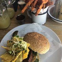 Vegan Burger mit Süßkartoffel Pommes  at Ludwig Burger & Beer in Innsbruck